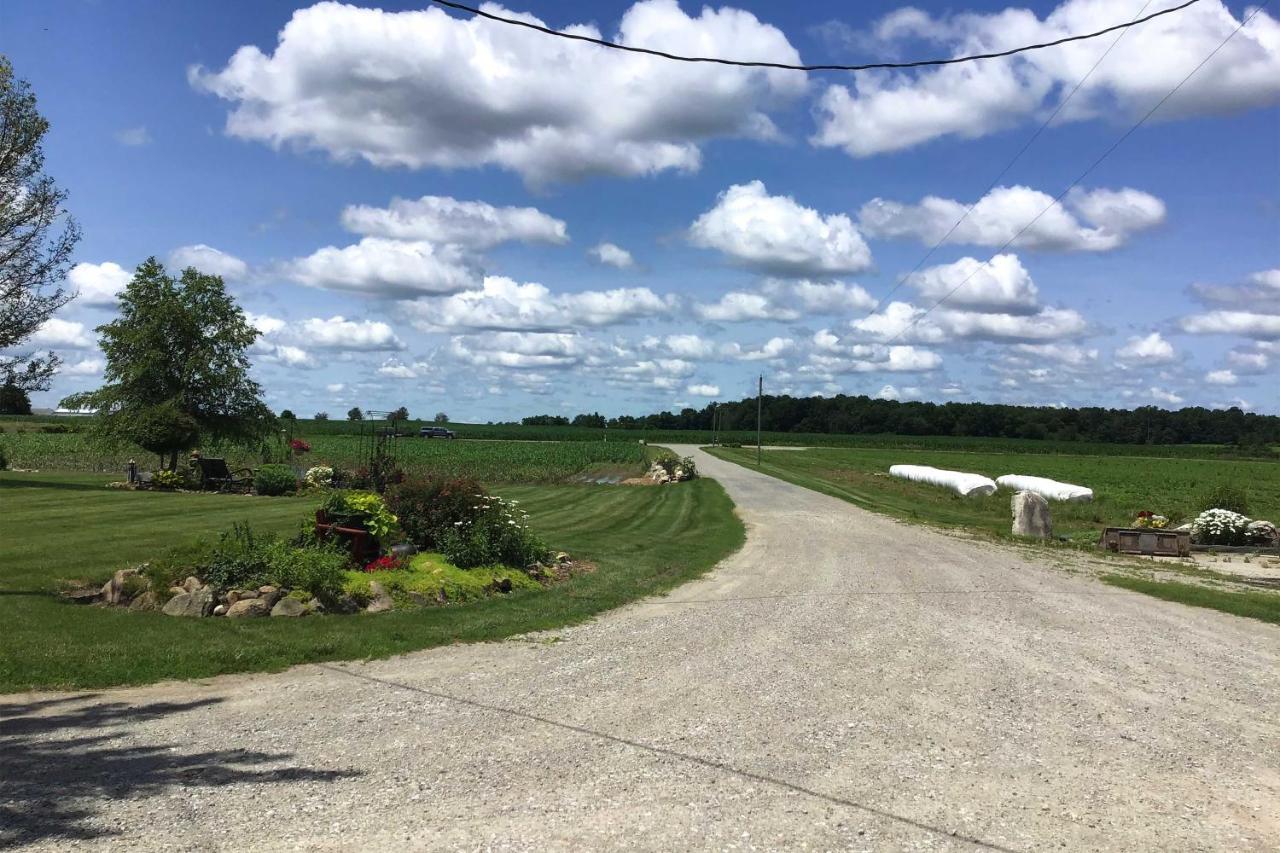 Cozy Goshen Studio Unique Farm Stay! Exterior photo