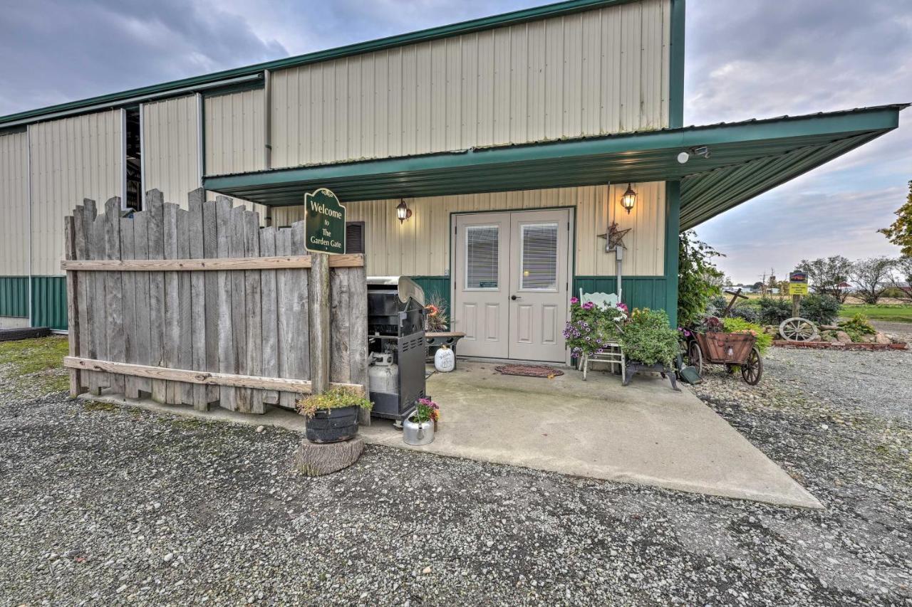 Cozy Goshen Studio Unique Farm Stay! Exterior photo